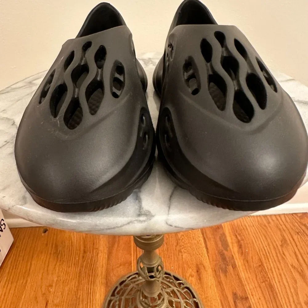 Foam Runner Shoes - Cloud Slides‎  - Thick Sole Non-Slip Size 37
